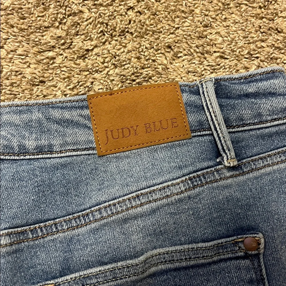 Judy Blue High Rise 90's Destroyed Straight Fit Jeans Size‎ 14W